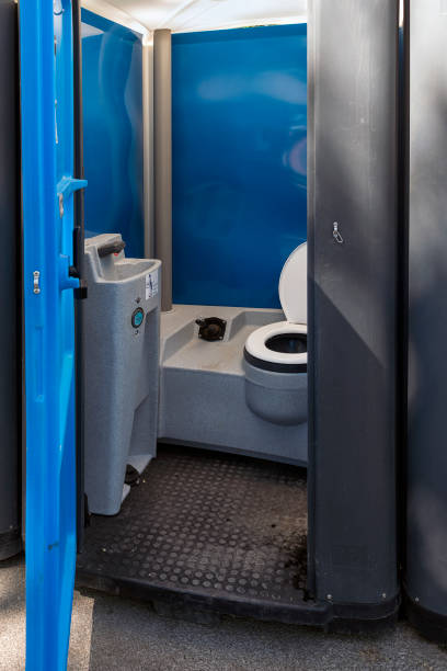 Best High-end porta potty rental  in , AK